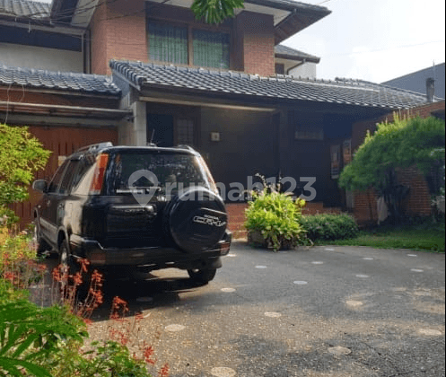 Rumah Pusat Kota Bandung Dekat Gedung Sate