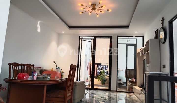 Pasteur Bandung House Very Strategic Location