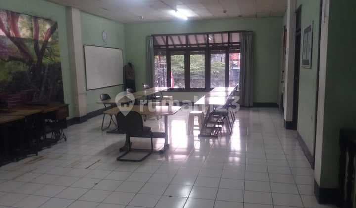 Ruang Usaha Mainroad Ciateul, Bandung Ex LPK Siap Huni