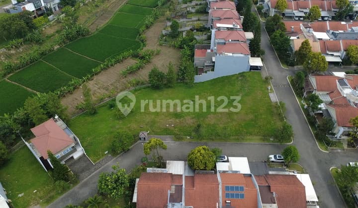 Kavling View Danau di Naganingrum Kota Baru Parahyangan