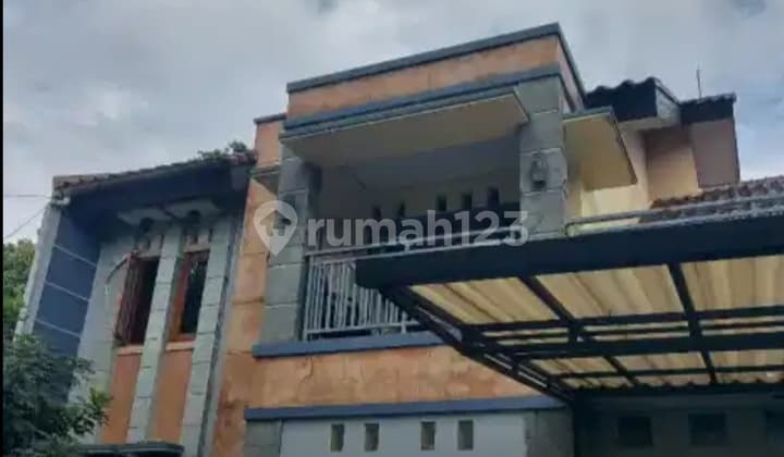 Rumah di Jual Dua Lantai di Cikutra Baru Jarang Ada