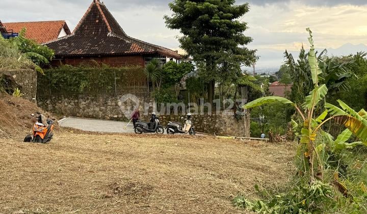 Kavling Istimewa di Cikutra 380 M² - View Bandung, SHM Ready