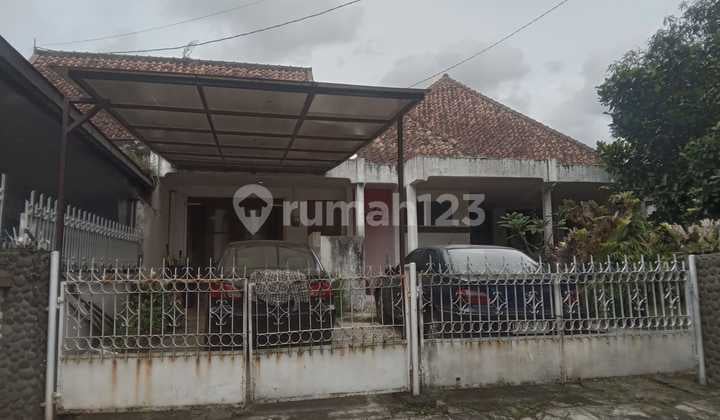 Dijual Rumah Jl Ciwulan Sayap Riau Jarang Ada
