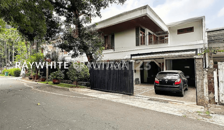 Ready-to-Occupy House in a Quiet Neighborhood, Duku Patra Kuningan Area