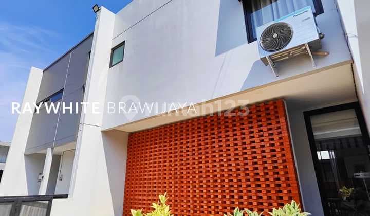 Brand New House Modern Minimalis Area Jagakarsa