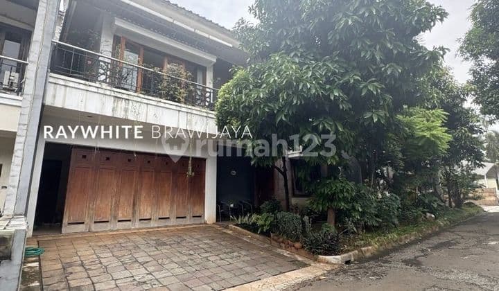 Townhouse Siap Huni Lingkungan Tenang Area Ampera