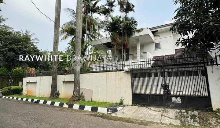 Rumah Mewah Executive Paradise in Antasari