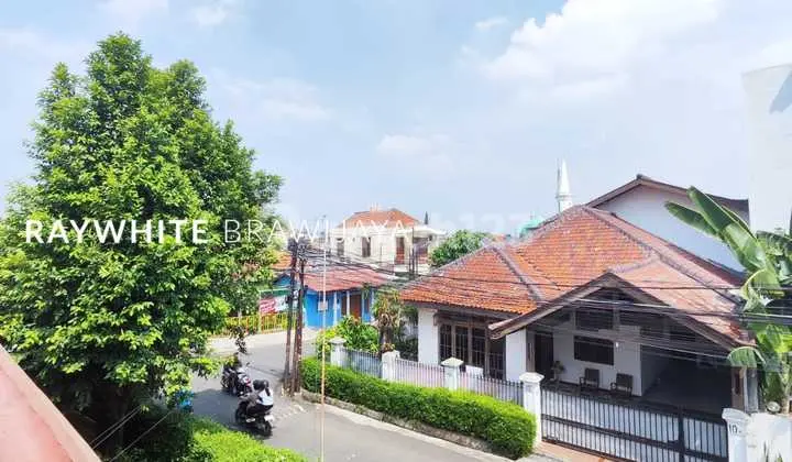 Rumah Siap Huni Lingkungan Tenang Area Duren Tiga