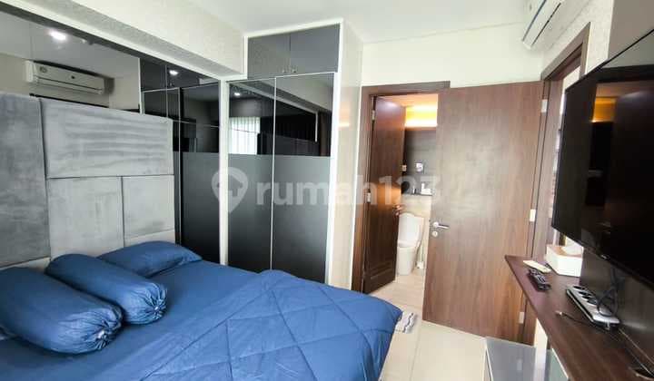 Cheap Apartment for Rent St. Moritz New Royal Furnish West Jakarta