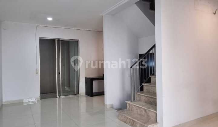 Disewakan Rumah Golf Island Pik