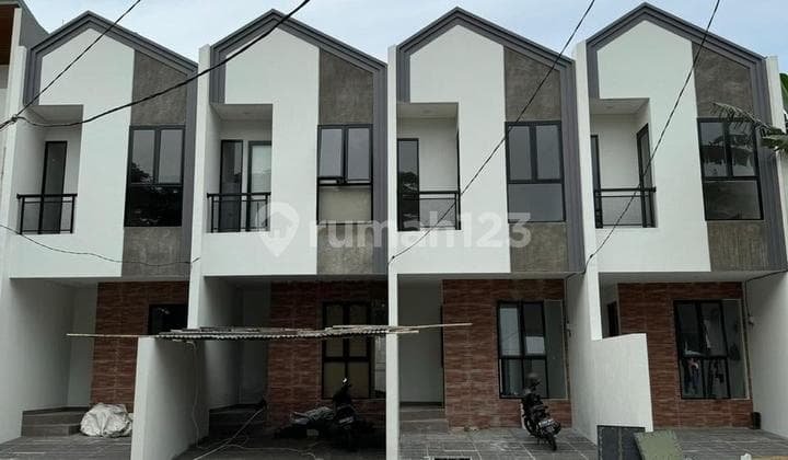 Dijual Rumah Baru Di Taman Surya 6, 4x20, 2 Lantai