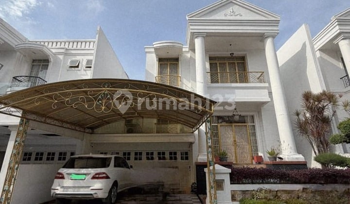 Dijual Rumah Bagus di Kenari Hijau Raya Bgm Pik, Semi Furnished, Posisi Boulevard
