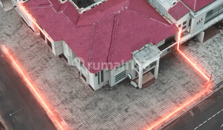 Rumah Puri Indah Jalan Boulevard