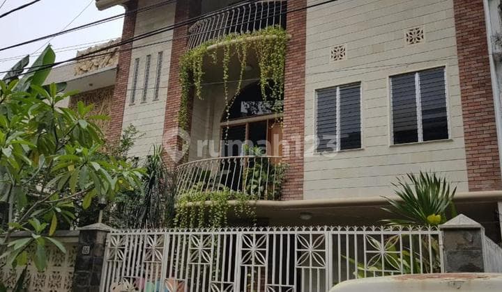 Rumah di Pondok Indah Siap Huni