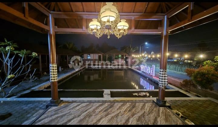 Villa Estetik, Cocok Dijadikan Resto,view Merapi & Sawah, Kolam Ikan