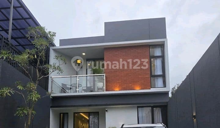 Rumah Kontemporer, Kekinian Dijalan Kaliurang(selatan Kampus Uii)