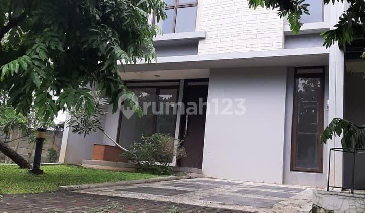Dijual Rumah Cantik 2 Lantai Di Precia, Bsd City -nego (er)