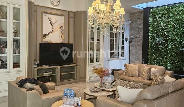 Rumah Classic Lokasi Strategis Di Menteng, Jakarta Pusat -nego