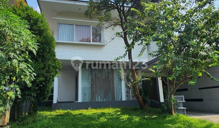 Rumah Cantik Semi Furnished Di Cluster Cbd Alam Sutera ! Selangkah Ke Mall Alam Sutera