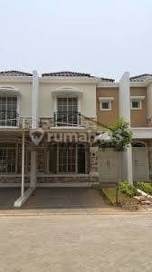 Greenlake City Europe House 6x15 Favorite Cluster 2 Floors Ready to Move In