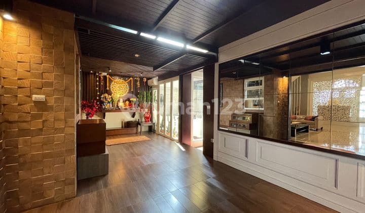 For Sale Luxury House PIK 10x25 2.5 floors SHM Renovated