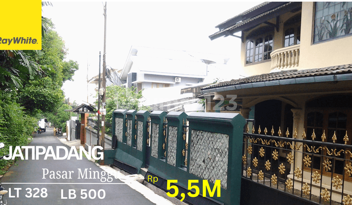 Rumah Lama Terawat 2 Lantai Siap Huni di Jati Padang Pasar Minggu