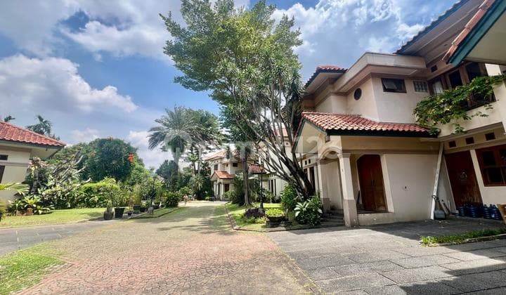 Townhouse Cipete Furnish Fasilitas Kolam Renang Lokasi Dekat Kemang Dan Kebayoran Baru Jakarta Selatan