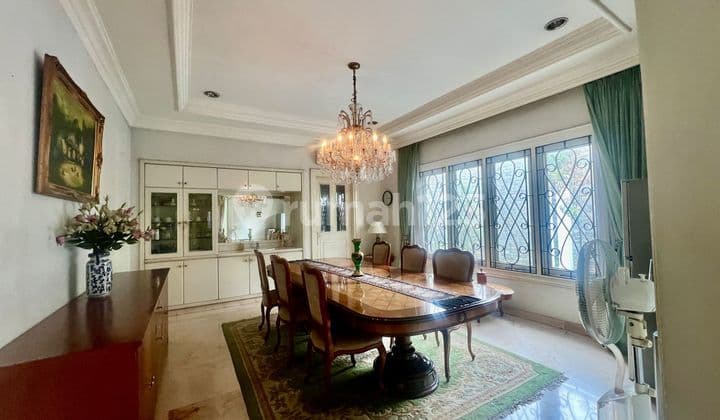 Dijual Rumah Mewah Kawasan Elit Kebayoran Baru 5 Menit Senayan City
