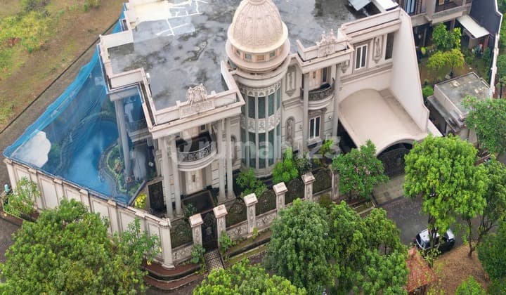 Rumah Furnished Di Goldland Karawaci Royal Luxury Classic , Lippo Karawaci Bagus SHM - Sertifikat Hak Milik