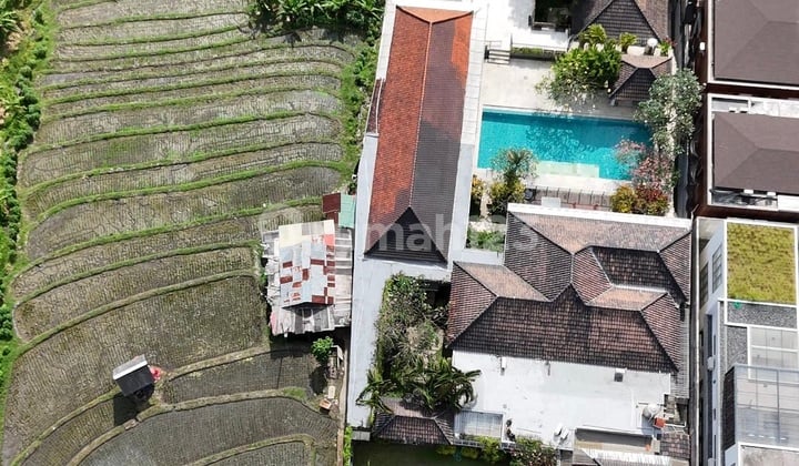 Vila Di Canggu Bali 2000 M² Shm