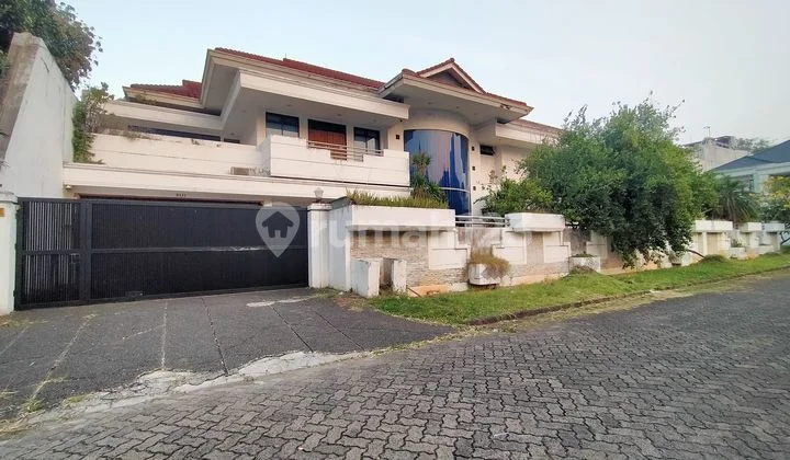 Rumah Hoek di Obral murah lt 988mtr taman Kedoya permai SHM jarang ada Jakarta barat