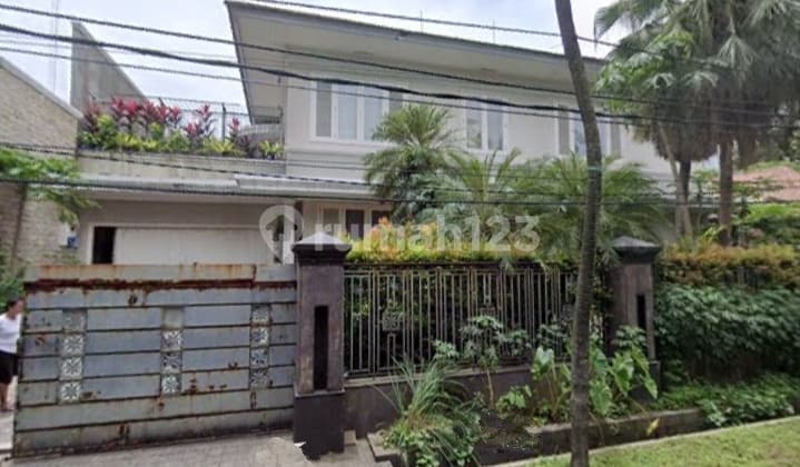Rumah harga miring martimbang dkt SCBD depan taman Kebayoran baru SHM Jakarta Selatan