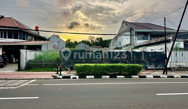 Kavling siap bangun harga termurah kawasan SCBD jln Sisingamangaraja SHM lt 605mtr strategis