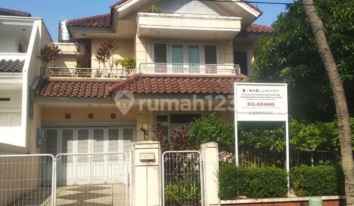 Harga di obral murah huniyan asri lt 375mtr taman villa Meruya Jakarta Barat