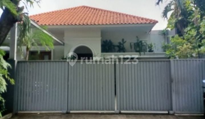 Rumah Kemang lt 827mtr harga miring SHM jarang ada