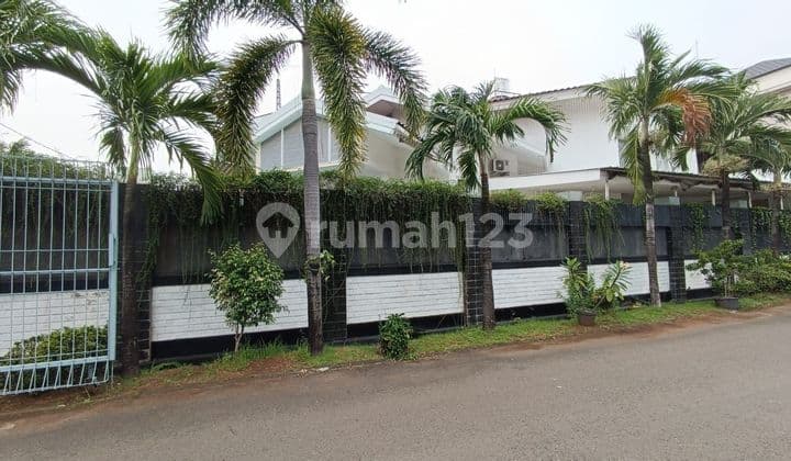 Huniyan Hoek lt 547mtr puri indah SHM harga di obral murah jarang ada