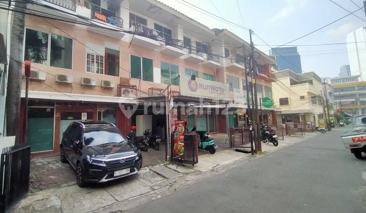 Ruko harga hemat untung belipat lt 440mtr bendungan hilir SHM Jakarta pusat