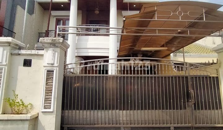 Huniyan harga miring Slipi dkat exit tol cocok buat usaha kos kosan jarang ada