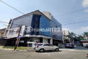 Gedung 7lt strategis di obral murah lt 532mtr jln Cideng Jakarta pusat