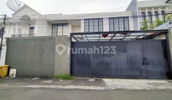 Rumah Asri Harga Miring Villa Meruya Shm Lt 250 Meruya Jakarta Barat