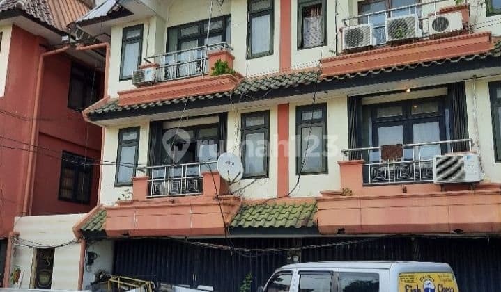 Ruko 2 Muka Di Obral Murah LT 468mtr SHM Green Ville Maisonette Jakarta Barat