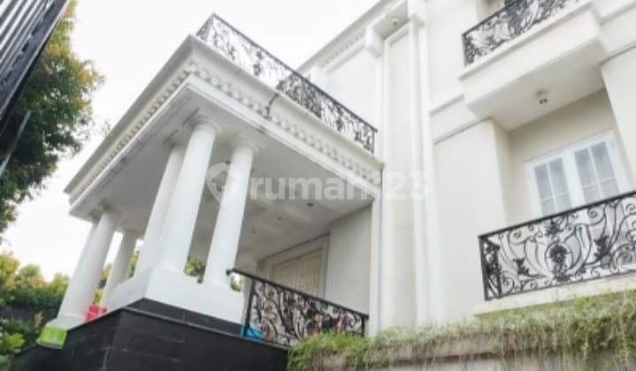 House with Swimming Pool SHM Affordable Price Land 508m² Near Duta Pondok Indah School South Jakarta