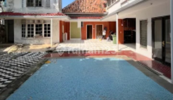 HOUSE ON JL. KIMIA, PEGANGSAAN, MENTENG, CENTRAL JAKARTA