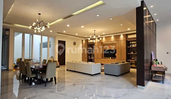 Rumah Minimalis Elang Laut Residence 258m2 4 Lantai Pik Pantai Indah Kapuk