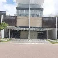 Rumah Golf Island Mozart Signature 10x30 Pik Patai Indah Kapuk