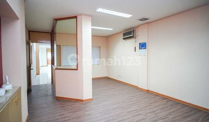 Ruko Gandeng 2 di Pangeran Jayakarta Lokasi Premium