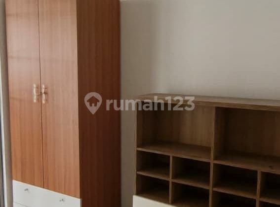 Full Furnished, Rumah, 2 Lantai, SHM, Siap Huni