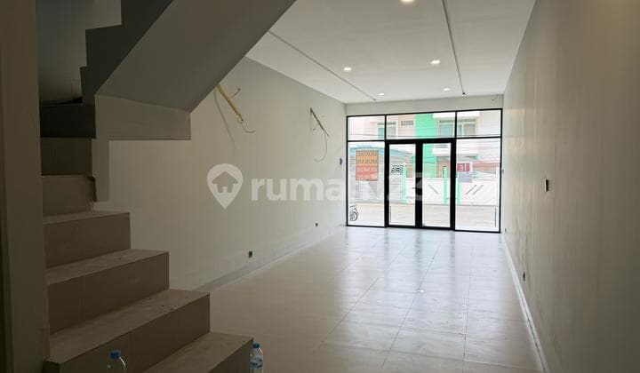 Dijual Ruko Muara Karang, Ukuran 4X17m2, Hadap Utara, Siap Pakai