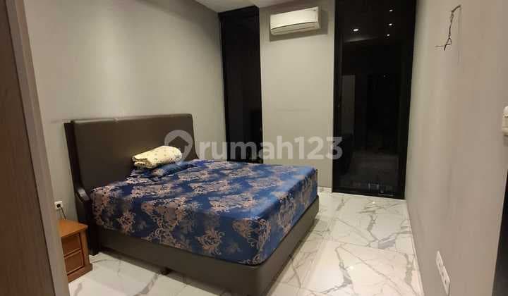 Rumah Bagus Furnished SHM Pantai Indah Kapuk, Jakarta Utara