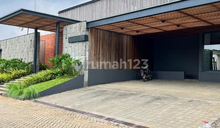 For Sale Luxury House in Pondok Cabe
